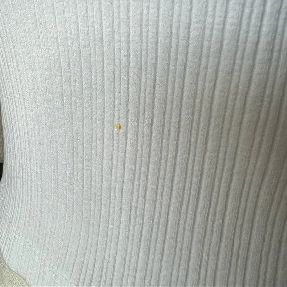 ZARA Ruffle Ribbed Tee - Picture 9 of 9